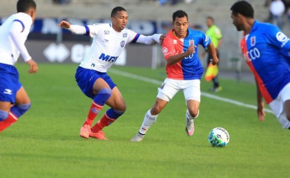 Fora de casa, Bahia empata sem gols com o Paraná