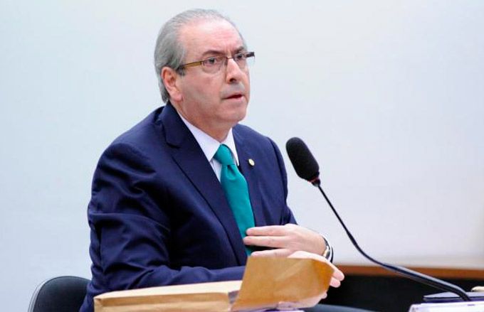 Relator entrega nesta terça parecer sobre Cunha