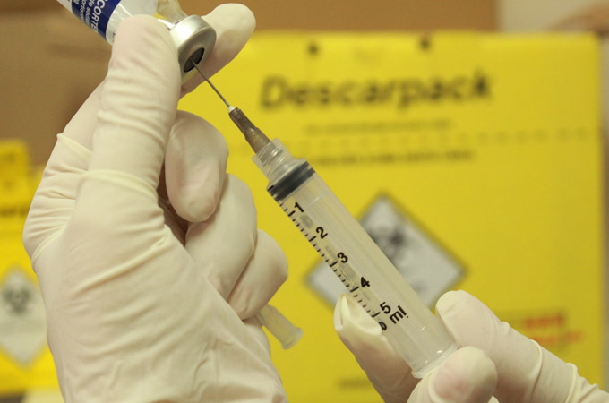 Número de mortes por H1N1 sobe para 679, diz ministério