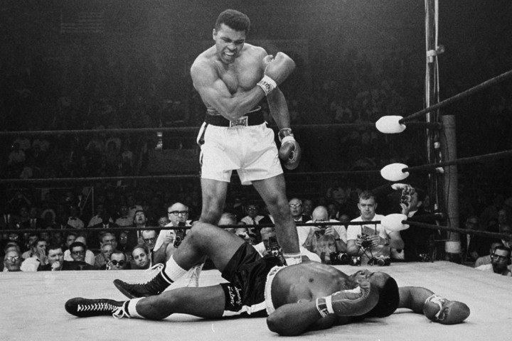 Lenda do boxe, Muhammad Ali morre aos 74 anos