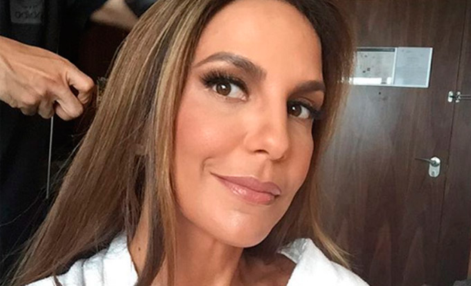 Ivete vai receber R$ 1,5 milhão para cantar em hotel 