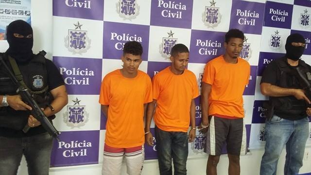 Suspeitos de matar três jovens em Camaçari são presos