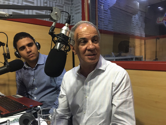Marcelo Oliveira concede entrevista na Laser nesta segunda