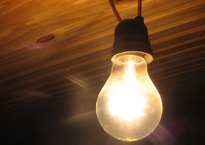Incandescentes deixarão de ser vendidas a partir do dia 30