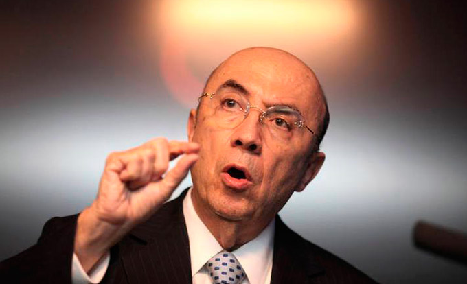 Brasil vive a pior crise de sua história, afirma Henrique Meirelles