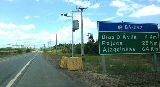 Manifestação causa congestionamento na BA-093