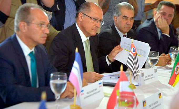 Governo federal faz nova proposta para dívidas dos Estados