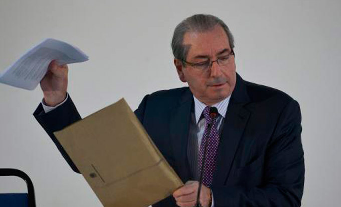 Cunha nega renúncia e intenção de fazer delação à Lava Jato