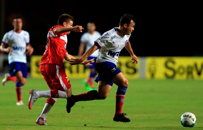 Bahia perde quarta seguida e cai na tabela da Série B
