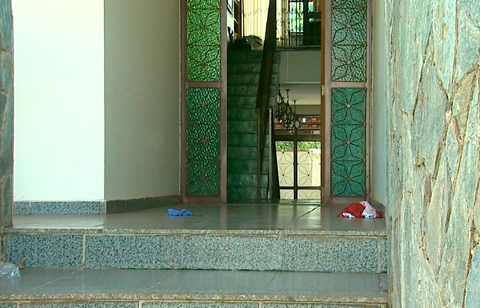 Mulher mata filha grávida e ataca neto de 4 anos 