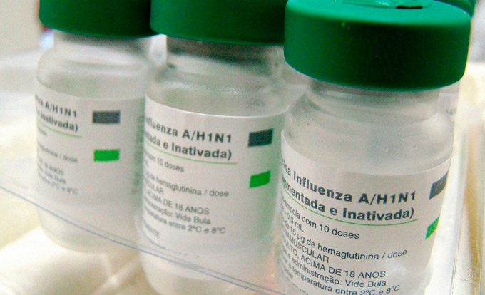 Número de mortos por H1N1 no Brasil sobe para 1.121