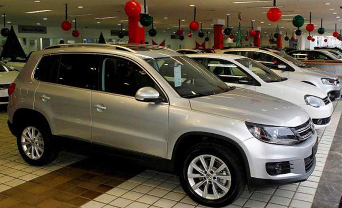 Venda de carros registra pior semestre em 10 anos