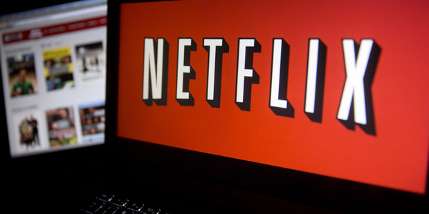Ministro defende regulamentação que pode deixar Netflix mais caro