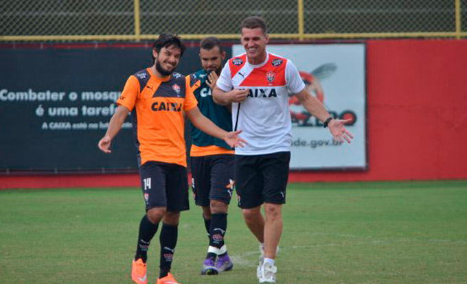 Mancini faz mistério sobre escalação para jogo contra o Cruzeiro
