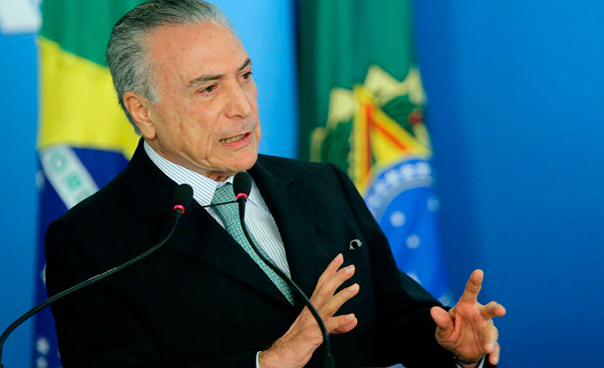 Temer anuncia meta fiscal nesta quinta