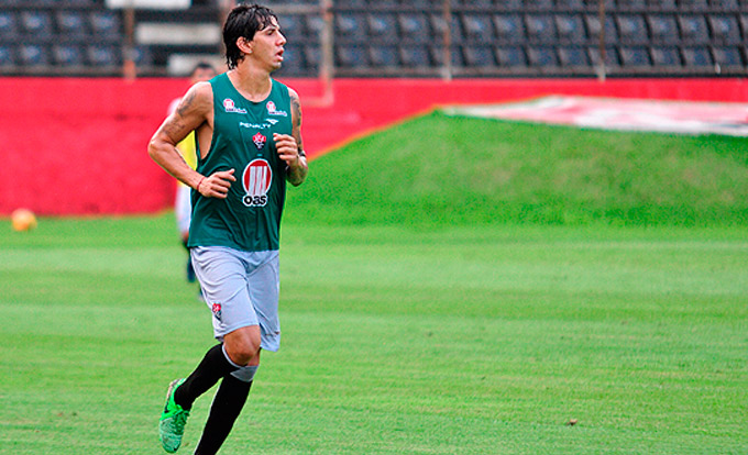 Vitória pode ter dois desfalques contra o Fluminense