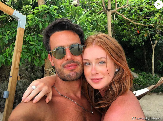 Marina Ruy Barbosa aceita pedido de casamento 