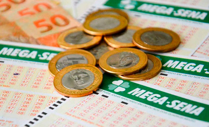 Mega-Sena acumula e pode pagar R$ 20 milhões hoje