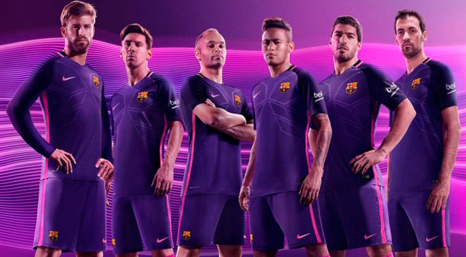 Barcelona e Real Madrid adotam uniformes roxos 