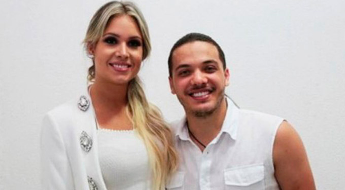 Thyane contrata revista para cobertura de seu casamento
