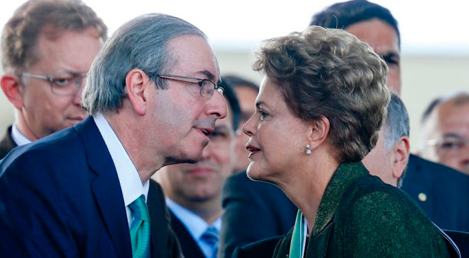 Pedido de cassação de Cunha e impeachment ficam para agosto