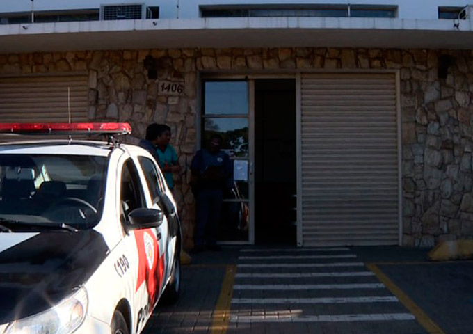 Funcionário de hotel é preso após estuprar hóspede 