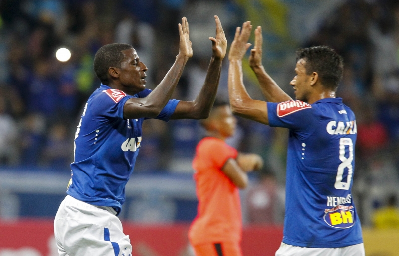 Vitória volta a perder para o Cruzeiro e é eliminado da Copa do Brasil