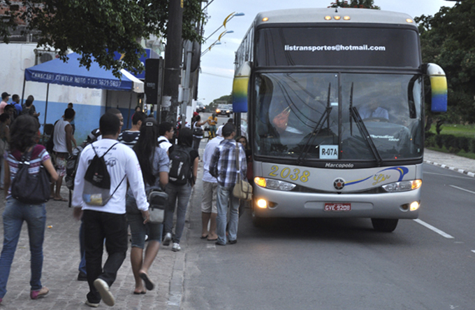 Recadastramento de Transporte Universitário segue até dia 15