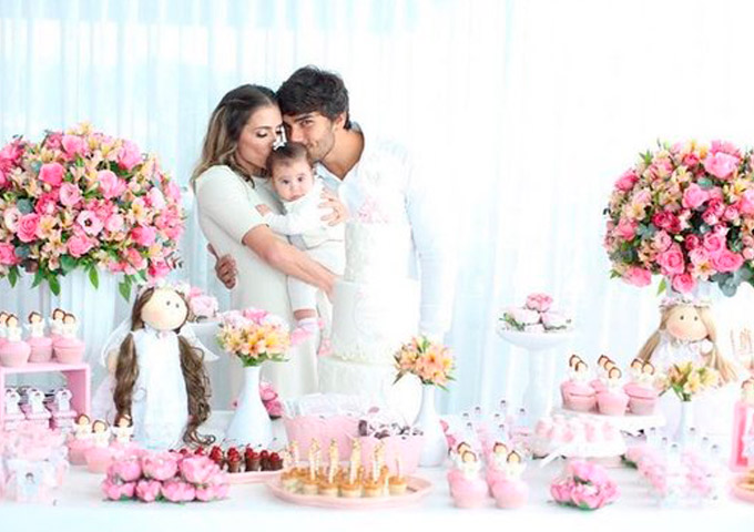 Deborah Secco já planeja segundo filho com Hugo Moura