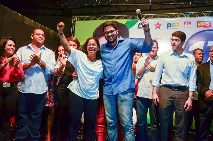 PSL oficializa candidatura de Rafael Pires à prefeito 