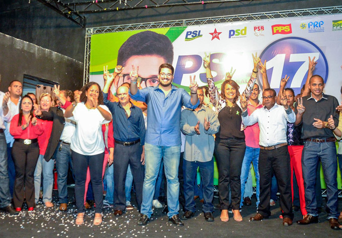 Chapa de Rafael Pires têm 25 candidatos a vereador; confira os nomes