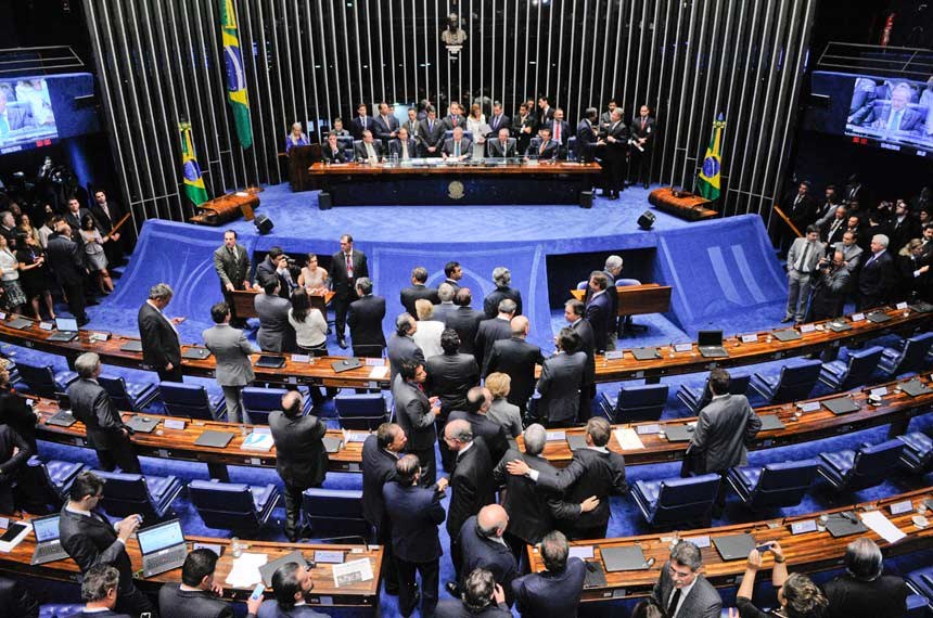Senado decide na terça se Dilma vai a julgamento