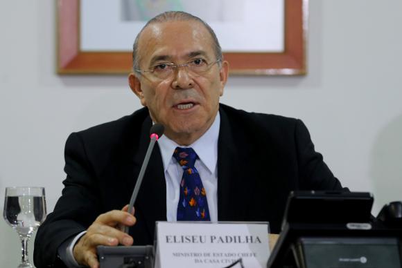 Padilha diz que militares ficarão fora da reforma da Previdência