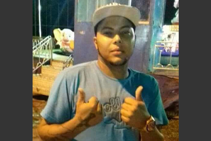 Jovem de 30 anos é baleado dentro de bar