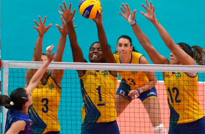 Brasileiras vencem Rússia no vôlei e encaram China nas quartas