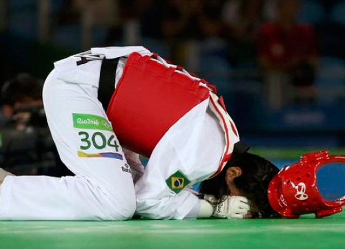 Brasileira perde primeira luta no taekwondo