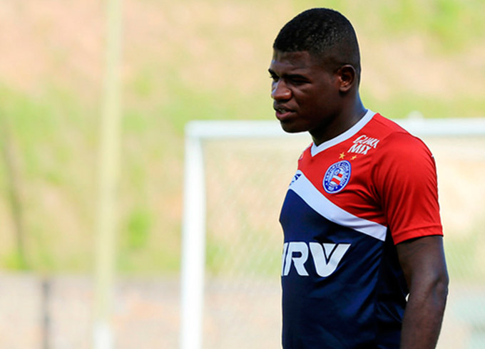De olho no Paraná, Bahia volta a treinar no Fazendão