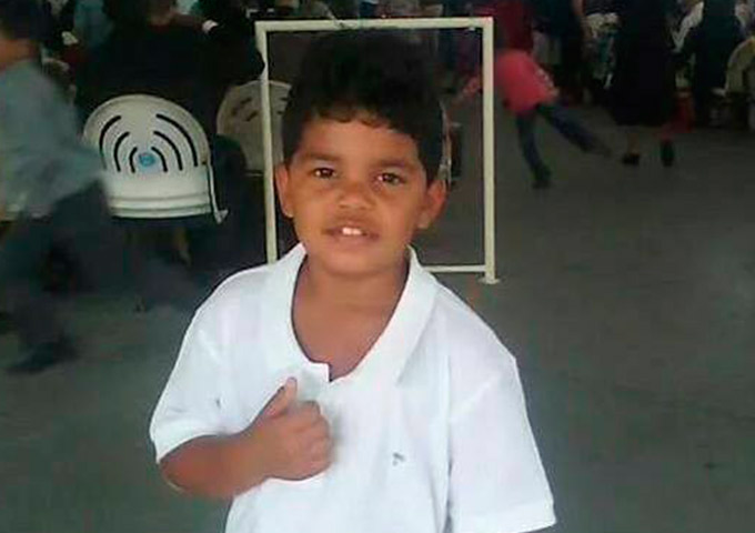 Mãe suspeita de matar o próprio filho é procurada pela polícia
