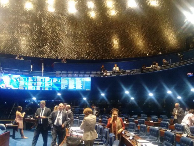 Lula assistirá ao pronunciamento de Dilma das galerias