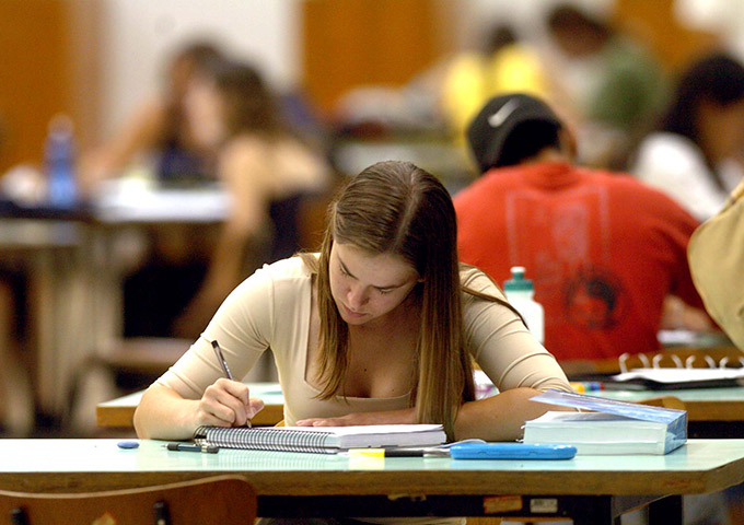 Inglês sem Fronteiras abre inscrições em setembro 