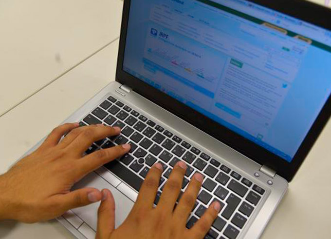 Receita abre nesta quinta consulta ao lote de restituição 