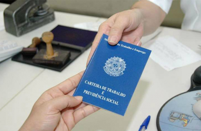 Ministério nega que jornada diária de trabalho aumentará