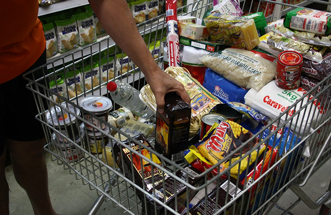 Cesta básica de Salvador é a quarta mais barata do país