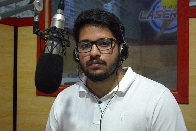 Confira como foi a entrevista de Rafael Pires na Laser FM