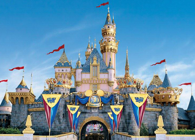 Disney busca brasileiros para trabalho como 