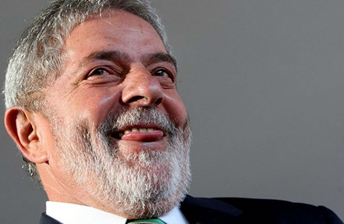 Lula domina intenções de voto para presidente em Salvador
