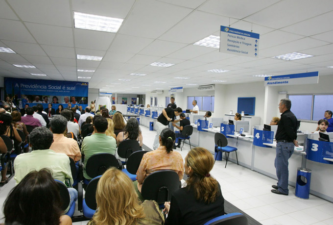Governo vê indícios de irregularidade em mais de 80% dos auxílios-doença