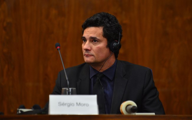 Moro deve decidir sobre denúncia contra Lula até segunda