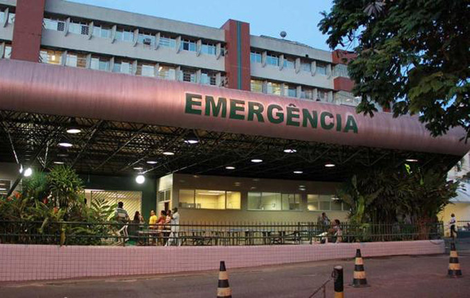 Mulher de 51 anos é atingida por bala perdida em Dias d'Ávila