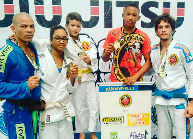Atletas da Carcará conquistam medalhas de ouro e prata